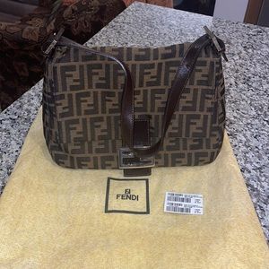 Fendi Mama Baguette Zucca